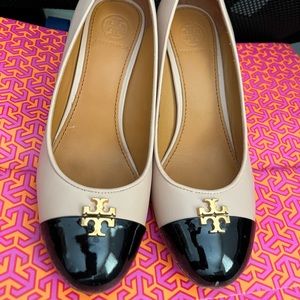 Tory Burch Lowell Wedge Pumps Size 6